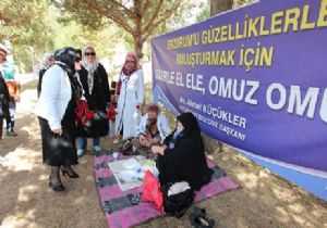 Küçükler piknik sözünü tuttu